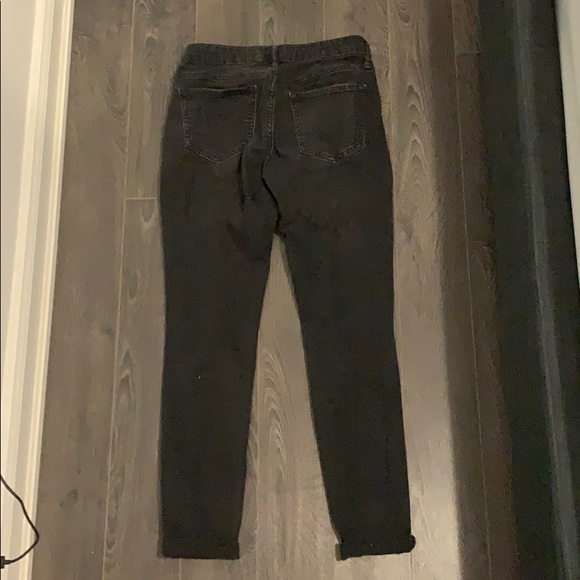 Old Navy - Black Washed Skinny Distressed Jeans - Picture 4 of 4
